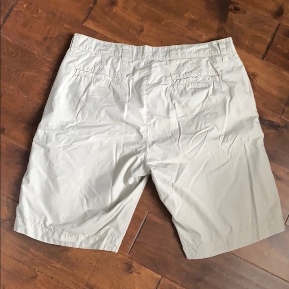 Reversible white and blue patterned dress shorts - Picture 4 of 4